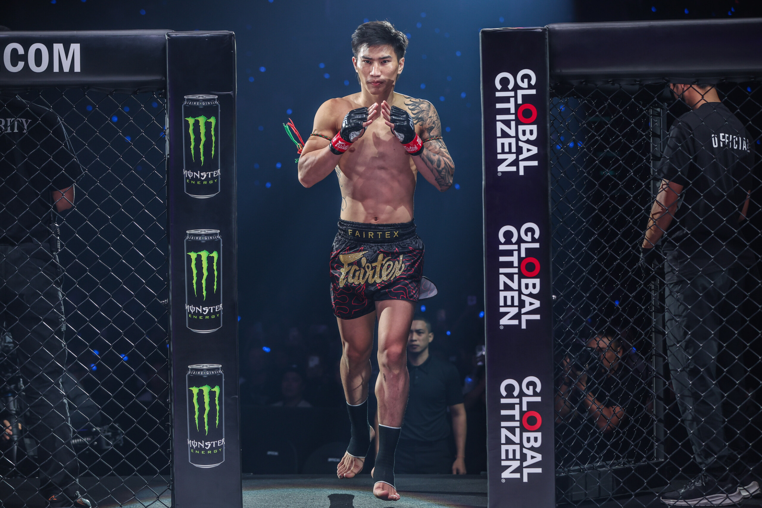 Tawanchai PK Saenchai versus Superbon at ONE 170